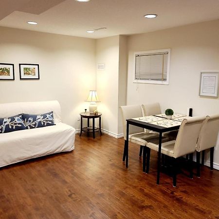 Spacious And Bright Unit With Natural Light. Pickering Kültér fotó